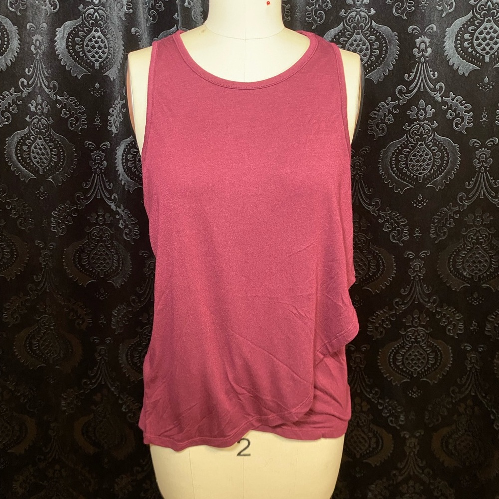 Women's Sleeveless Workout Top